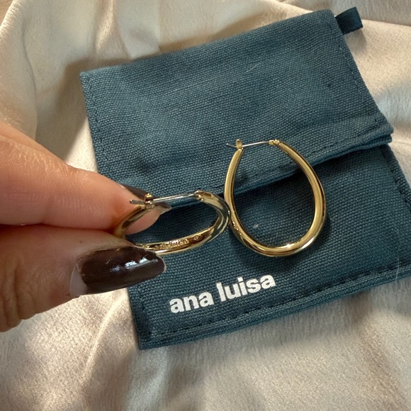 New Ana Luisa Cuidado Gold Hoop Earring - Picture 5 of 5
